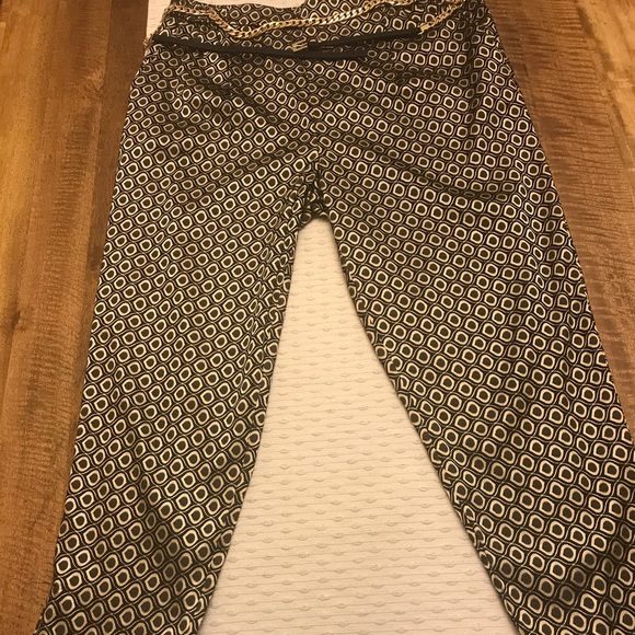 Trousers - Picture 2 of 3